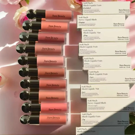 Rare Beauty Blush Líquido Multifuncional – Lábios, Olhos e Bochechas à Prova D’Água